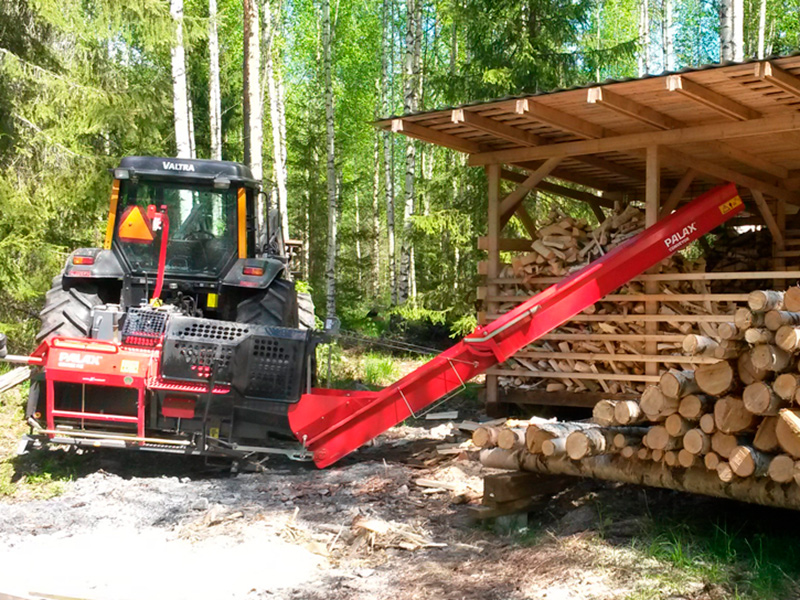 Polttopuiden kaato ja teko
